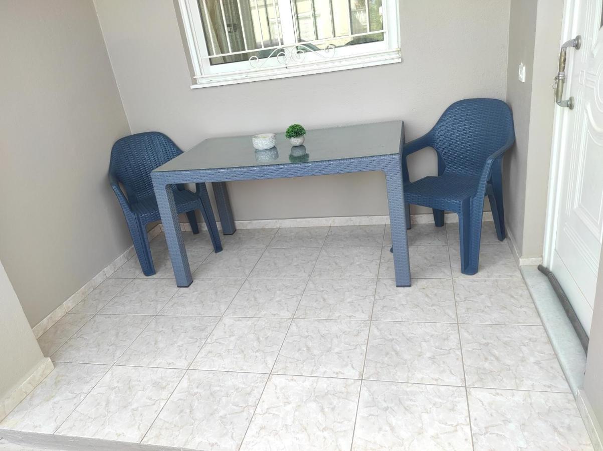 Nickthegreekapartment Galatas  Ngoại thất bức ảnh